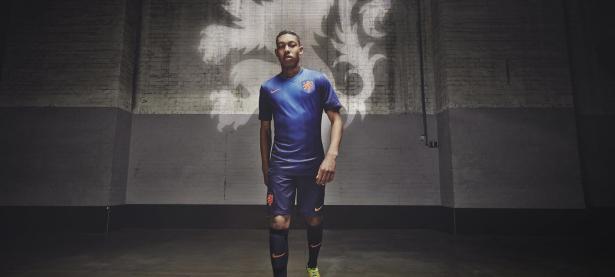 FB体育APP-马赛鏖战克罗地亚，阿圭罗惊艳四座，一场改写命运的对决