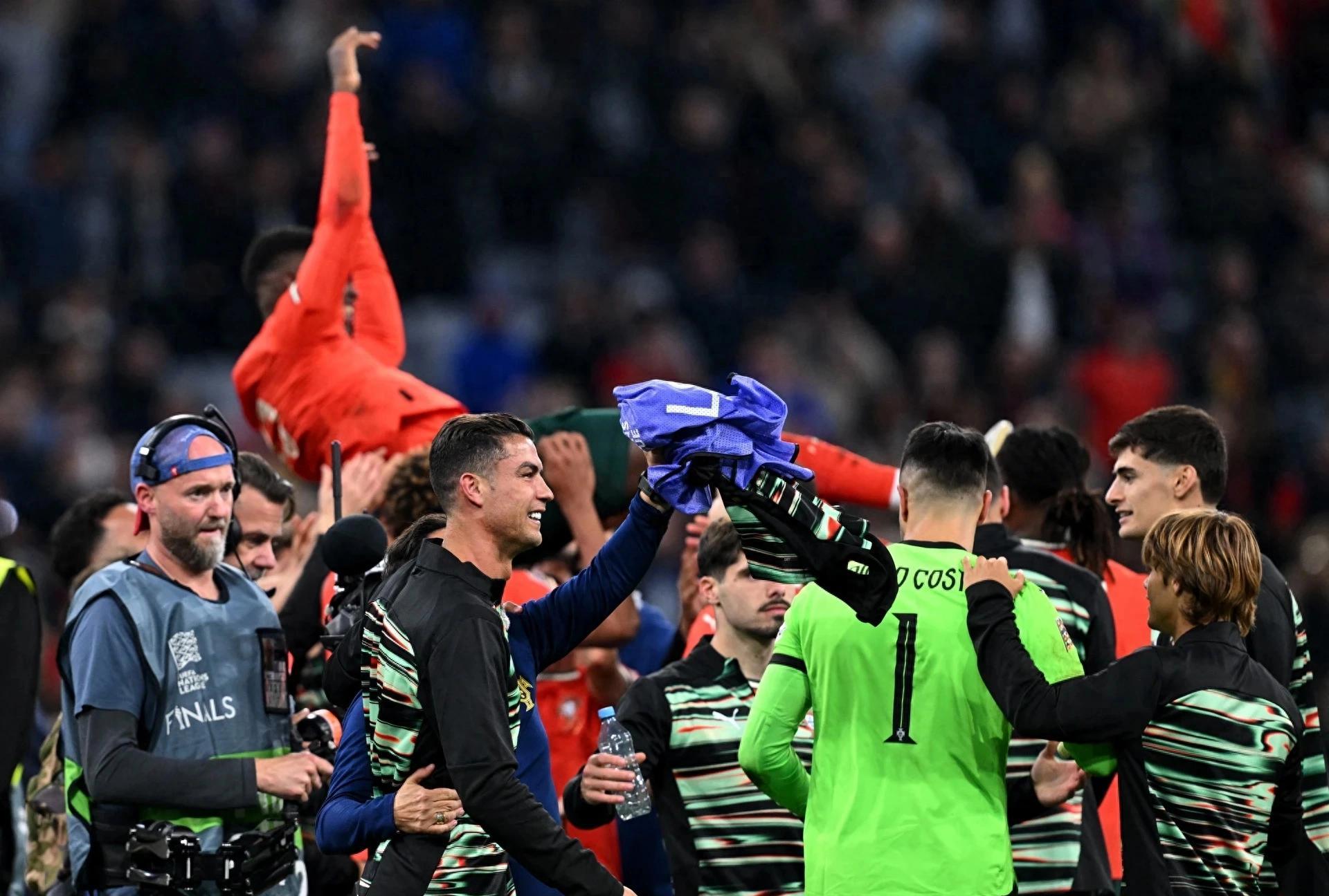 欧国联比赛球队崭露头角，备战状态火热