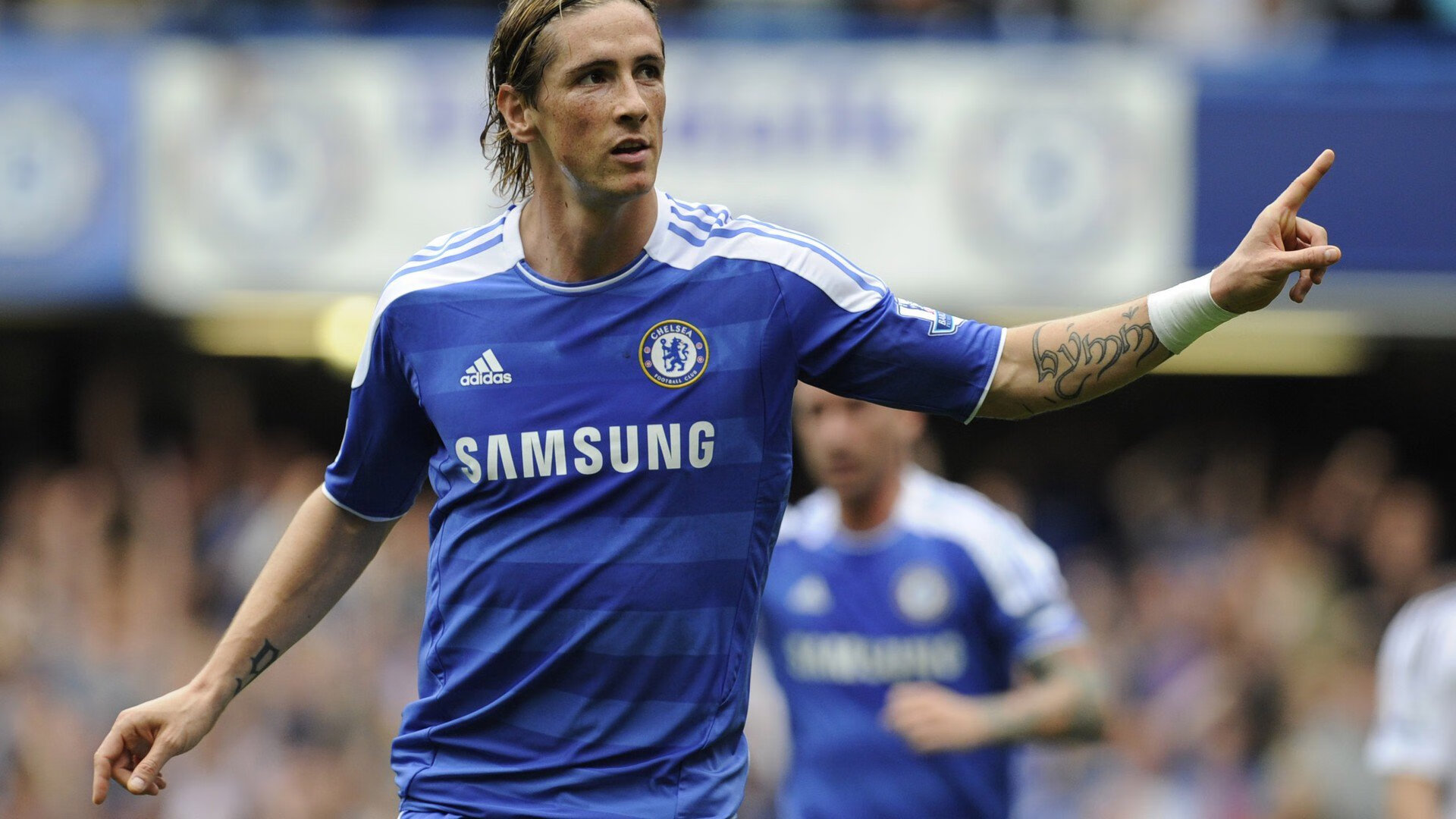 奥运周期关键战之夜,拉什福德进攻端无人可挡