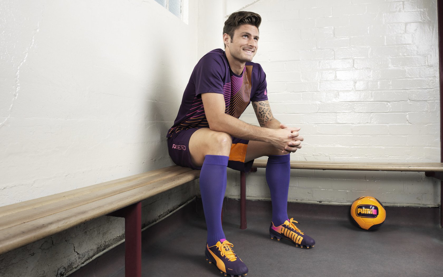 张镇麟三分如雨点燃赛场，广东队攻防一体完胜北京队